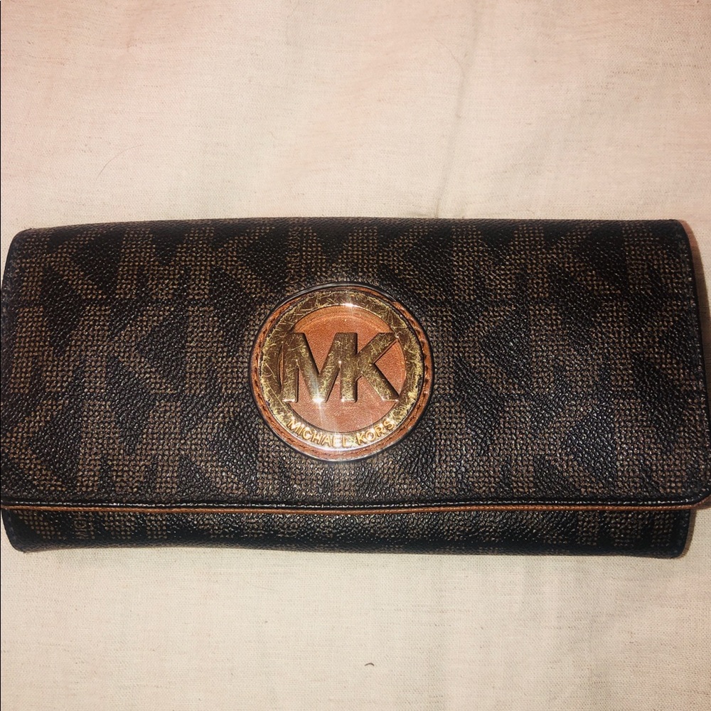 Michael Kors wallet
